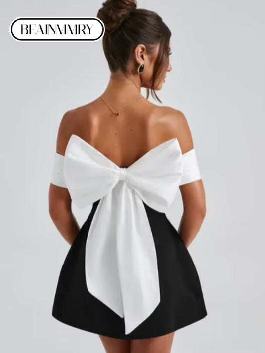 2025 Back Big Bow Decoration Mini Dress Fashion off Shoulder High Waist Sleeveless Backless Dresses Spring Summer New Party Gown